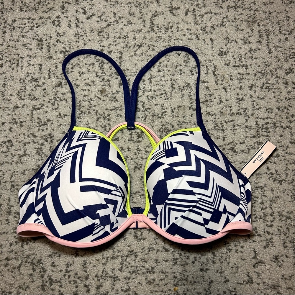 NWT Victoria’s Secret White & Blue Print Molded Push-Up Padding Bikini Top 34DD